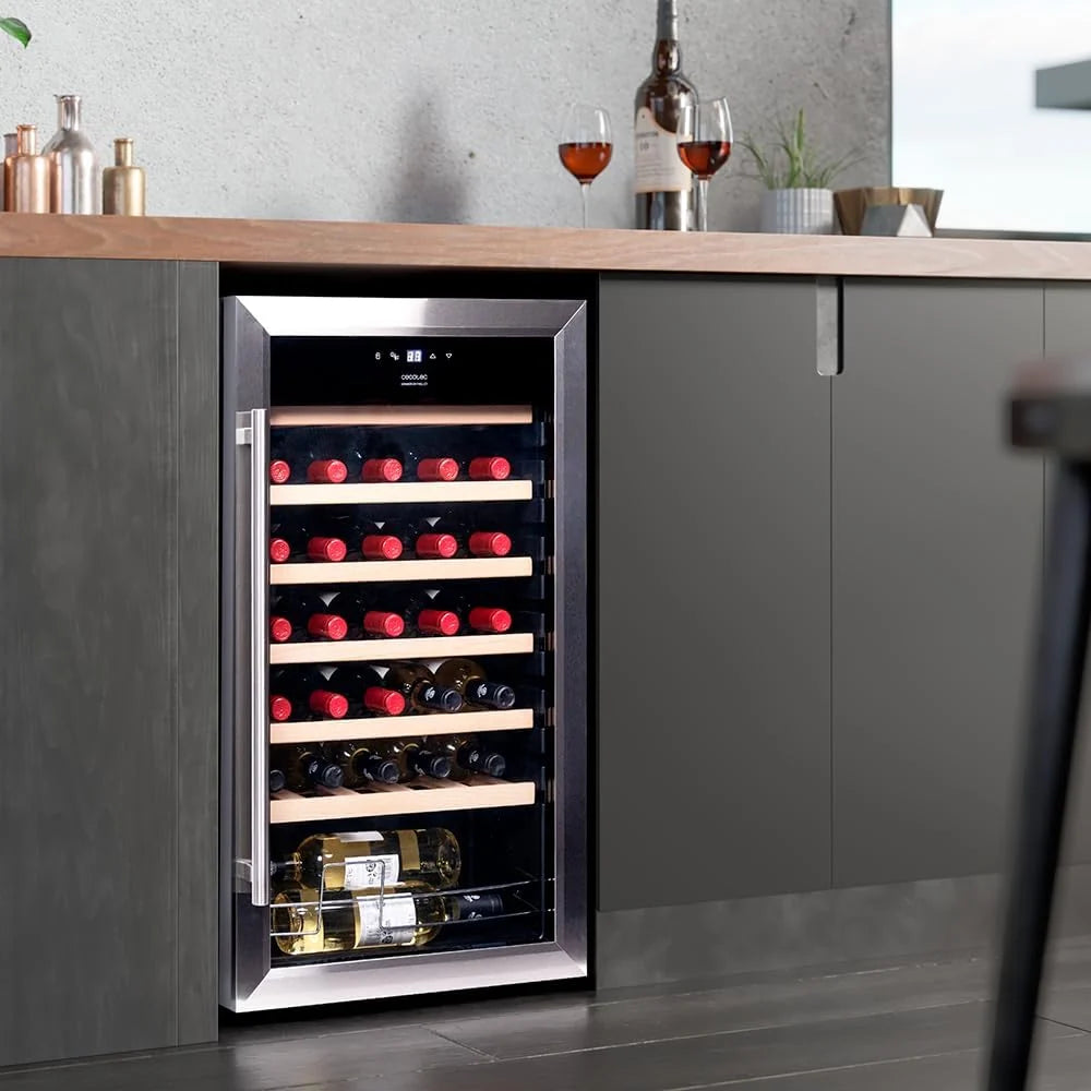 Cecotec Adega 34 garrafas Bolero grandsommelier 34030 inox compressor, 80 L, Refrigeração por compressor, Temperatura ajustável de 5 a 18ºC, Controlo tátil, Ecrã, LED interior.