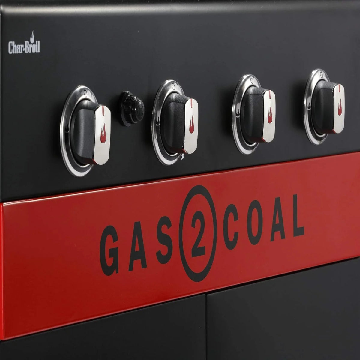 Char-Broil Churrasqueira a Gás Gas2Coal 2.0 440 - Churrasqueira Híbrida de 4 Queimadores com 2 Bandejas de Carvão Patenteadas, 2 Portas Grandes - Ideal para Cozinhar ao Ar Livre, Jardim e Pátio