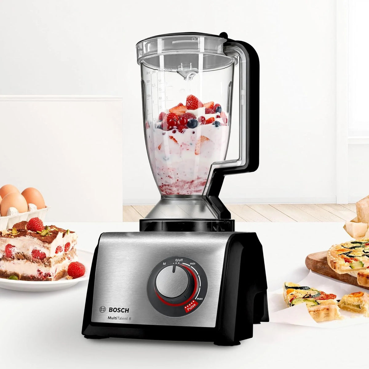 Bosch MultiTalent 8, Robô de Cozinha com Disco para Batatas Fritas e Moedor de Grãos, 1250 W, Tigela Grande de 3,9 l, Liquidificador de 1,5 l, Espremedor de Cítricos, Display LED, MC812M844, Branco, Aço Escovado