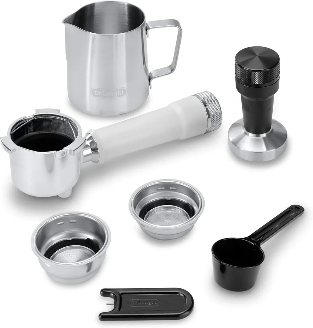 De'Longhi Dedica – Cafeteira de Bomba em Aço Inoxidável para Café Moído ou Saquetas, Espresso e Cappuccino, Reservatório de 1.3 Litros, Sistema Anti-pingo, Modelo EC685.M, Cor Metal