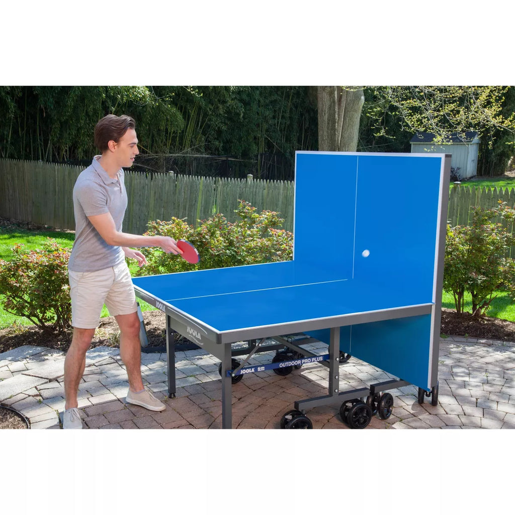 Mesa de Tênis de Mesa Exterior JOOLA Nova Pro Plus com Rede Impermeável, 2,74 x 1,52 m, Dobrável, Superfície de Alumínio