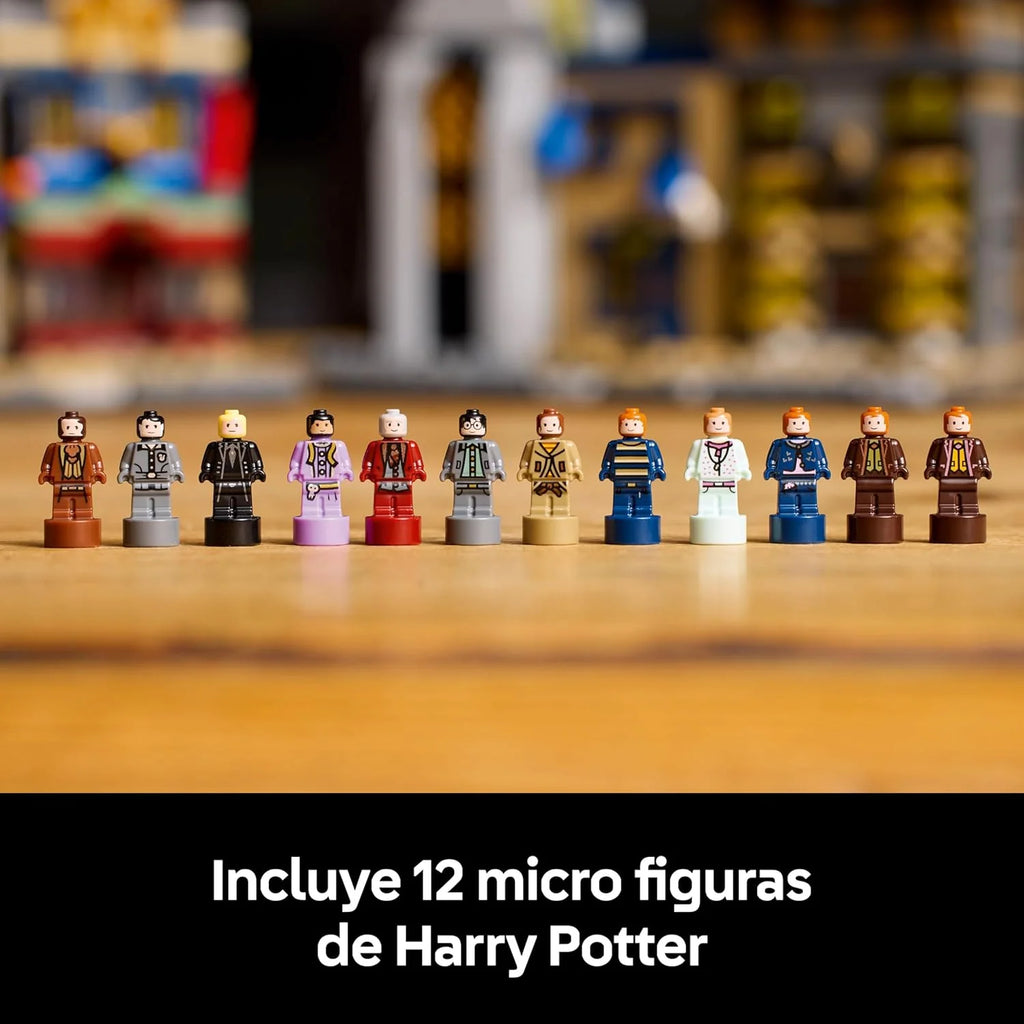 Harry Potter Lojas Mágicas do Beco Diagonal Maquete para Adultos e 12 Micro Figuras de Coleção, Nôitibus Andante, Presente para Mulheres e Homens, Decoração de Quarto, Conjunto de Magia 76444