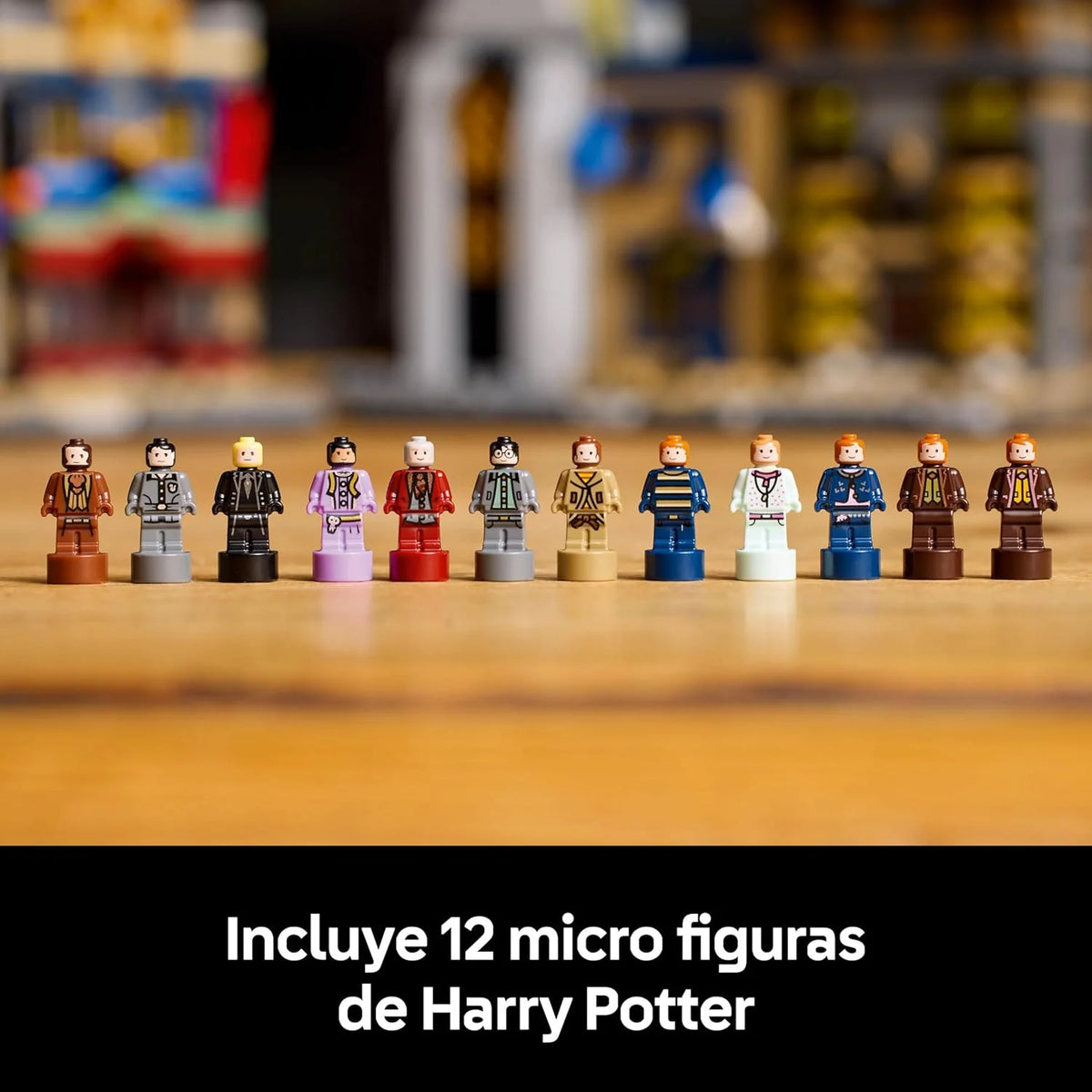 Harry Potter Lojas Mágicas do Beco Diagonal Maquete para Adultos e 12 Micro Figuras de Coleção, Nôitibus Andante, Presente para Mulheres e Homens, Decoração de Quarto, Conjunto de Magia 76444