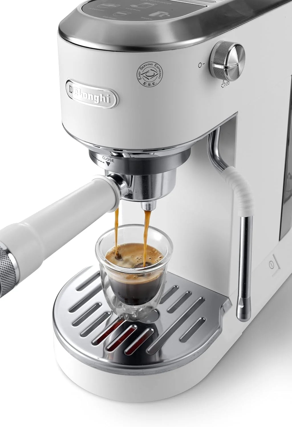 De'Longhi Dedica – Cafeteira Espresso Bomba de Aço Inoxidável para Café Moído ou Saches, Espresso e Cappuccino, Reservatório de 1.3 Litros, Sistema Anti-gotejamento, Modelo EC685.M, Cor Metal