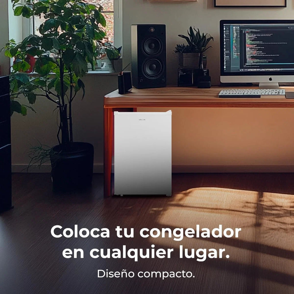 Cecotec Congelador Vertical de Mesa 97 L Bolero CoolMarket TF 97 Branco, Classe Energética E, Design compacto, Porta reversível, 3 Gavetas, Medidas 55,1 x 57,5 x 83,5 cm, Cor Branco