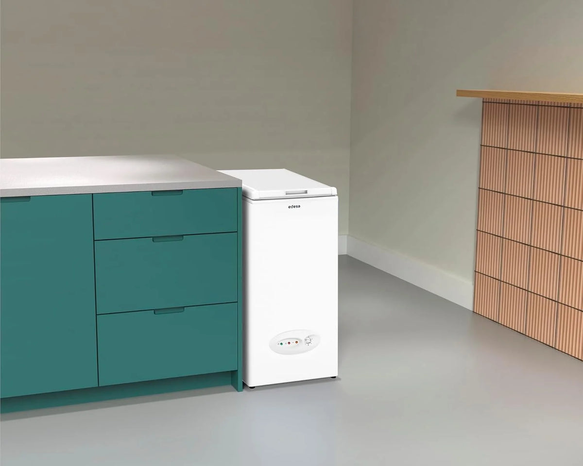 Edesa Freezer Horizontal EZH-0611, Altura 0.84 m, Termostato Ajustável, Fácil Limpeza, Alarme Integrado, Baixo Nível de Ruído, Grande Capacidade 59 l, Potência 60W, Cor Branco