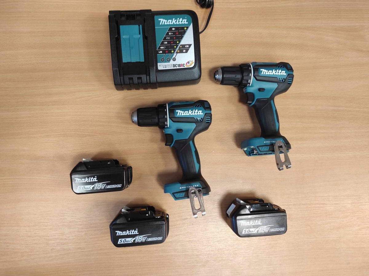 Duas parafusadeiras Makita DDF485Z 18V 50 Nm 3x5.0Ah + carregador
