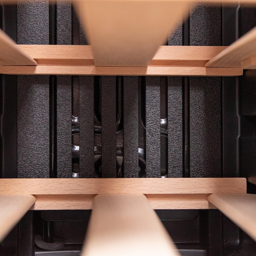 Cecotec Vinoteca de Livre Instalação Bolero GrandSommelier 1250 CoolWood. Frigorífico para vinhos com capacidade para 12 garrafas, temperatura ajustável de 8-18ºC, LED e prateleiras de madeira.