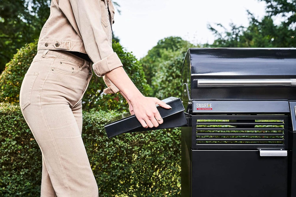 Char-Broil Churrasqueira Elétrica SMART-E - Churrasqueira com E-POWER 90-370°C, controle preciso de temperatura, função de limpeza - Ideal para cozinhar ao ar livre, no jardim e no pátio