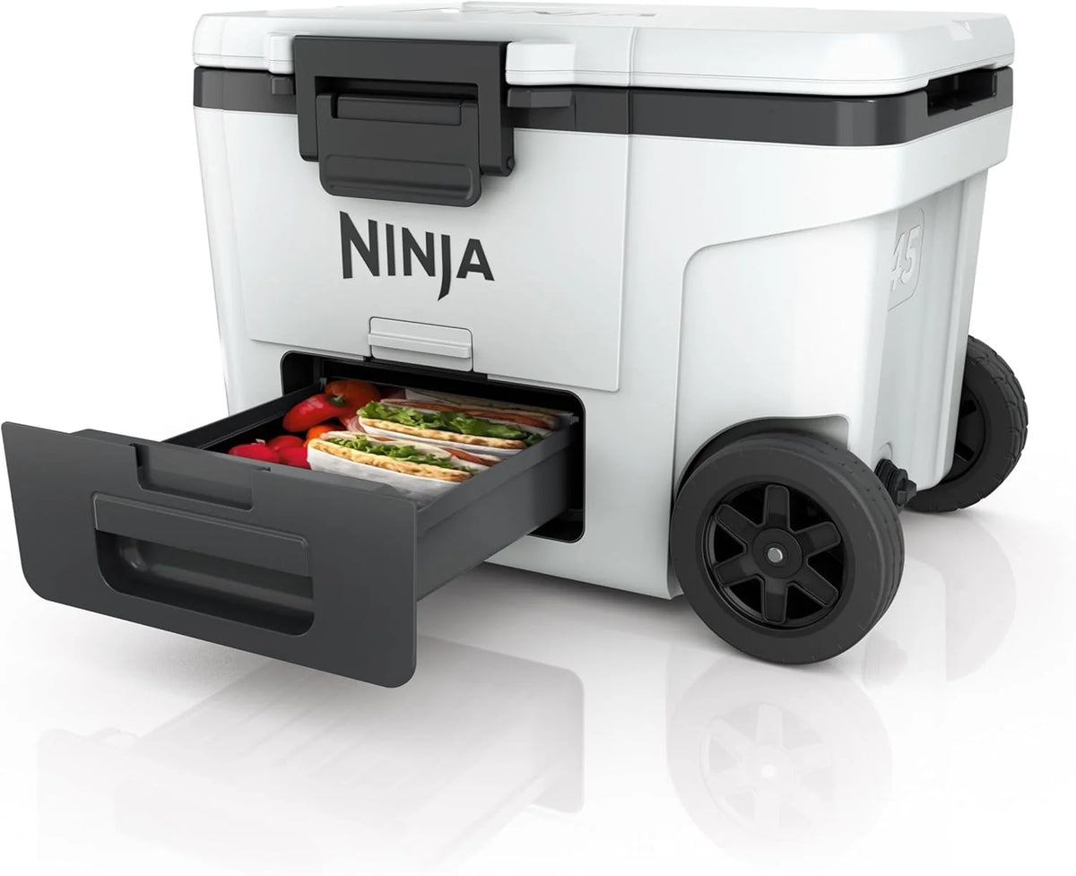 Ninja FrostVault Cooler, Caixa Térmica com Isolamento, Rodas, e Compartimento Dry Zone Integrado para Armazenamento a Seco, Mantém o Gelo por Vários Dias, Capacidade para Até 68 Latas, Branco Gelo, FB245EUWH