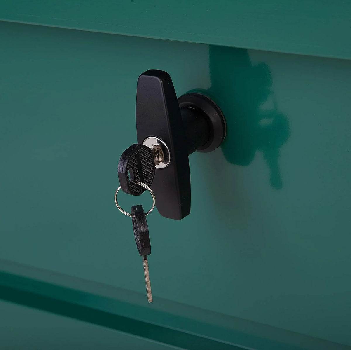 Beliani Baú de arrumação exterior de aço galvanizado verde 400L Cebrosa