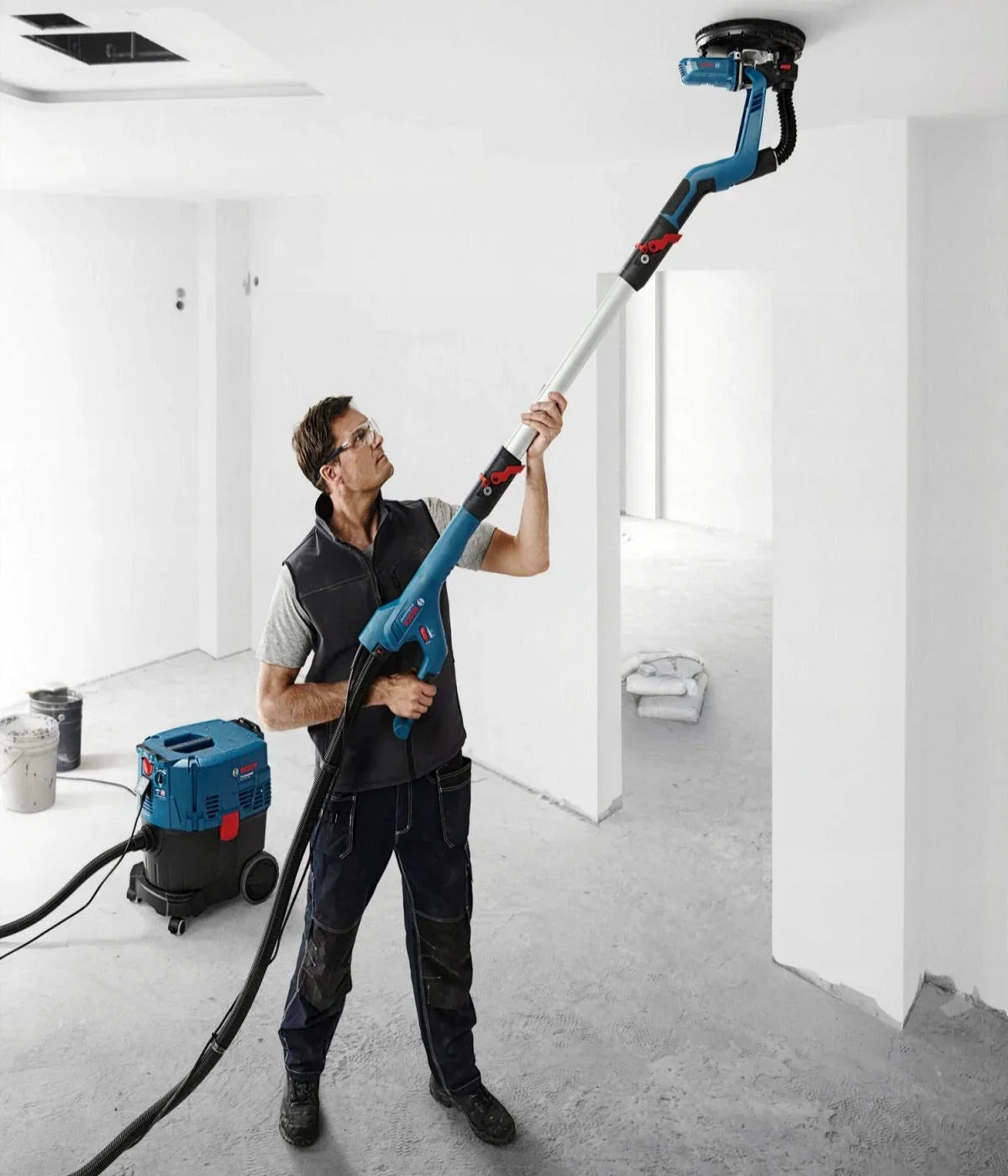 BOSCH GTR 550 LIXADEIRA DE PAREDE PARA GESSO TIPO GIRAFA