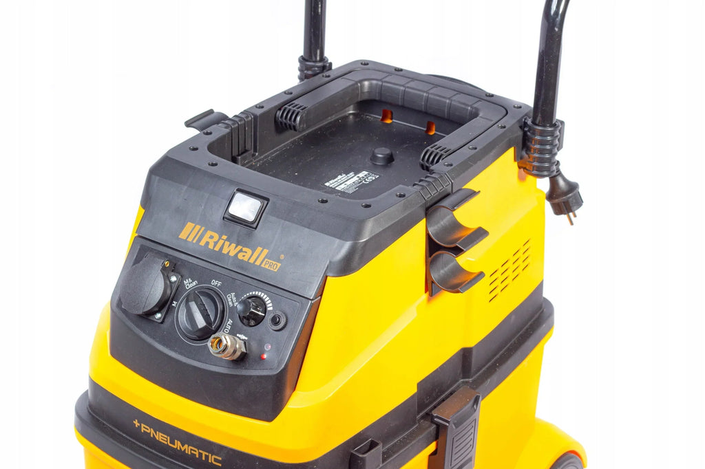 Aspirador Industrial Riwall dr Gnot SEM PÓ, SACUDIDOR AUTOMÁTICO + PNEU